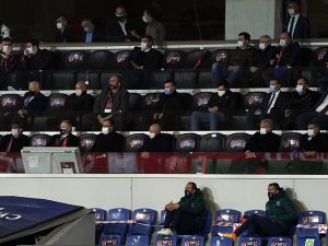Bakan Kasapoğlu, Başakşehir-manchester United Maçında