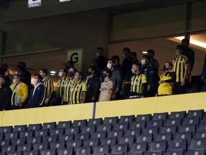 Kadıköy’de 1834 Taraftar Maçı İzledi