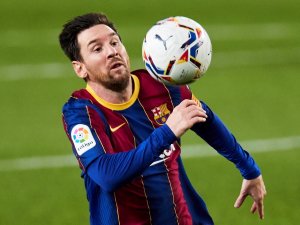 Messi Girdi, Barcelona Coştu