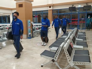 Trabzonspor, 6 Saatlik Gecikmenin Ardından Trabzon’a Döndü