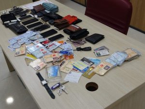 Sahiplerini Bekleyen Kayıp Eşyalar 1 Yıl İçinde Alınmazsa Satılacak