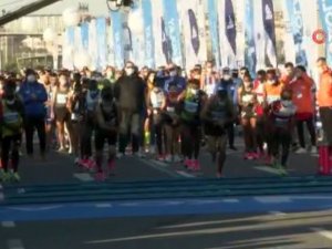 N Kolay 42. İstanbul Maratonu Başladı