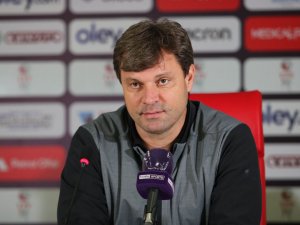 Ertuğrul Sağlam: "Yabancı Oyuncuları Sahada Görebilsem Performanslarını Değerlendireceğim"