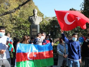 Gürcistan’da Azerbaycan’ın Bayrak Günü Ve Şuşa’nın İşgalden Kurtarılması Kutlandı