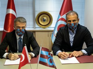 Trabzonspor’da Abdullah Avcı İmzayı Attı