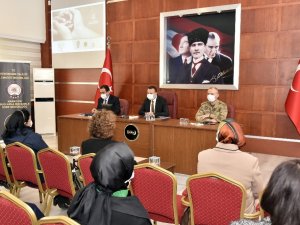 Gümüşhane’de ‘En İyi Narkotik Polisi: Anne’ Kampanyası Tanıtıldı