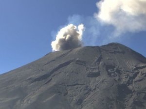 Meksika’da Popocatepetl Yanardağı Harekete Geçti