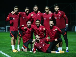 A Milli Takım, Rusya Maçının Hazırlıklarına Başladı