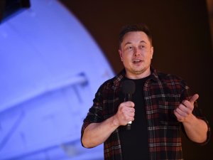 Elon Musk Aynı Gün İçinde 4 Covid-19 Testi Yaptırdı, 2’si Negatif, 2’si Pozitif