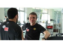 Eskişehirspor'da Yardımcı Antrenörü Mutlu Topçu İle Yollar Ayrıldı
