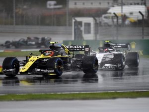 Formula 1’de Sıralama Turlarına Yağmur Engeli