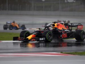 İstanbul’da Pole Pozisyonu Lance Stroll’un