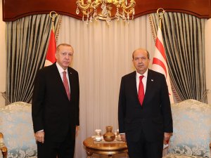 Cumhurbaşkanı Erdoğan, Kktc Cumhurbaşkanı Tatar İle Bir Araya Geldi