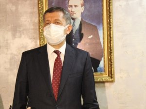 “Evinin Dört Köşesini Sınıfa Dönüştüren Öğretmenlerimiz Sizlerin Çabasına Tüm Türkiye Şapka Çıkardı”