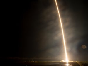 Nasa Ve Spacex, 4 Astronotu Uzaya Gönderdi