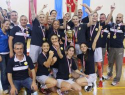 Yıldız Kızlarda Şampiyon Vakıfbank