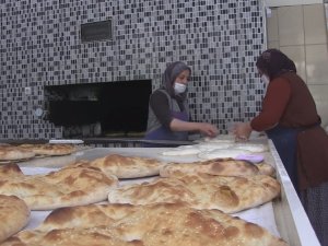 Bu Fırının Başında Kadınlar Var