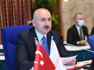 "Çin-türkiye Arasındaki 12 Günlük Seyir Süresini 10 Güne Düşürmeyi Hedefliyoruz"