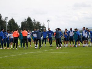 Trabzonspor’da Rekabet Yüzleri Güldürüyor