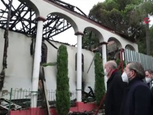 Cumhurbaşkanı Erdoğan, Vaniköy Camii’de İncelemelerde Bulundu
