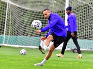 Medipol Başakşehir’de Beşiktaş Maçı Hazırlıkları Devam Etti