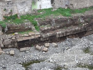 Trabzon’un Göbeğinde Roma Dönemine Ait Rıhtım Ortaya Çıktı