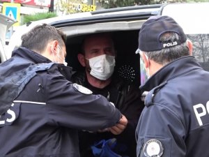 Korona Virüs Temaslı Pazarcı Kardeşler Satış Yaparken Yakalandı