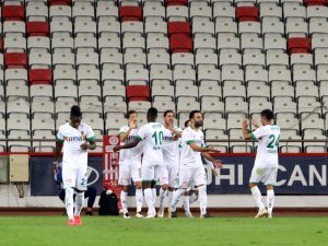 Süper Lig: Fraport Tav Antalyaspor: 0 - Aytemiz Alanyaspor: 2 (Maç Sonucu)