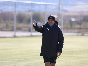 Rıza Çalımbay: “Karabağ Maçı Bizim Final Maçımız”