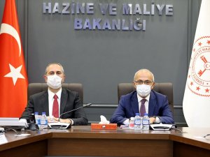 Bakan Elvan, Adalet Bakanı Abdulhamit Gül İle Bir Araya Geldi