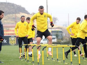 Yeni Malatyaspor’da 2 Futbolcuda Daha Korona Virüse Rastlanıldı