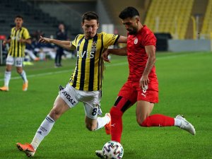 Ziraat Türkiye Kupası: Fenerbahçe: 0 - Sivas Belediyespor: 0 (Maç Devam Ediyor)