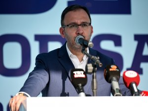 Bakan Kasapoğlu’ndan Milli Tekvandoculara Tebrik