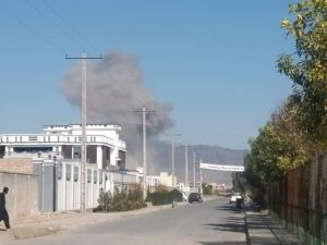 Afganistan’da Bomba Yüklü Araç Patladı: 17 Yaralı