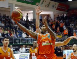 Banvit, Rowland İle Sözleşme Uzattı