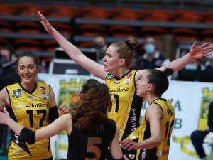 Vakıfbank, Şampiyonlar Ligi’nde 2’de 2 Yaptı