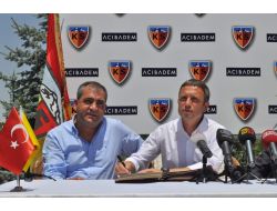 Kayserispor, Teknik Direktör Mutlu Topçu İle 3 Yıllık Sözleşme İmzaladı