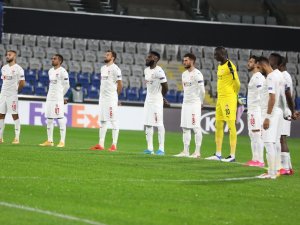 Sivasspor’da 3 Kişi Korona Virüse Yakalandı