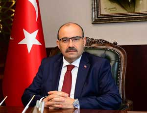 Vali Ustaoğlu, Trabzon halkını koronavirüs salgını konusunda böyle uyardı: "Lütfen artık ‘bana bir şey olmaz’ demeyin”