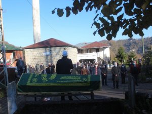 Özgür-der Yönetim Kurulu Üyesi Av. Necip Kibar Son Yolculuğuna Uğurlandı