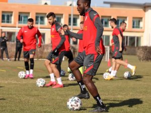 Kayserispor İzmir’e Gitti