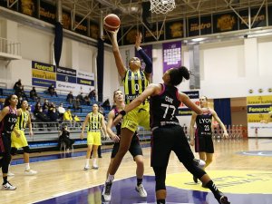 Kadınlar Euroleague: Fenerbahçe: 70 - Asvel Feminin: 84