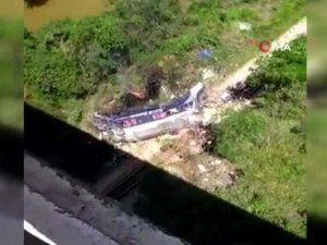 Brezilya’da Otobüs Viyadükten Düştü: 10 Ölü, 20 Yaralı