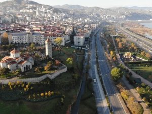 Trabzon’da Yollar Ve Caddelerde Sessizlik Hakim