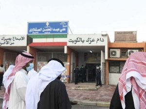 Kuveyt’te Sandıklar Kapandı, Oy Sayımı Başladı