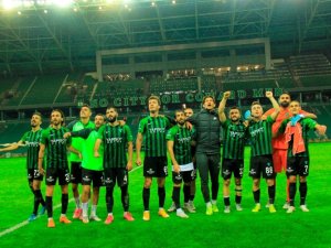 17 Sporcusu Karantinada Olan Kocaelispor İkinci Testlerin Sonucunu Bekliyor