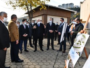 Başkan Zorluoğlu Yeni Otogar Alanında İncelemelerde Bulundu