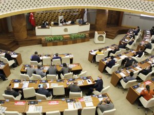 Mehmet Hacıarifoğlu: "Başkan Böcek Yakında Aramıza Dönecek"