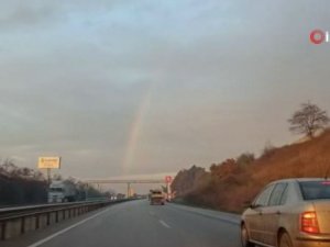 Bursa’da Sis, Gökkuşağı Ve Yağmur Aynı Anda Görüldü