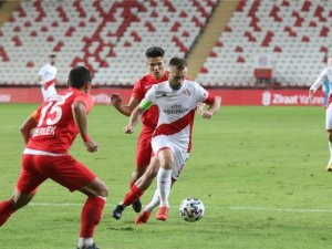 Antalyaspor’da 7 İsim Dg Sivasspor Karşısında Yok!